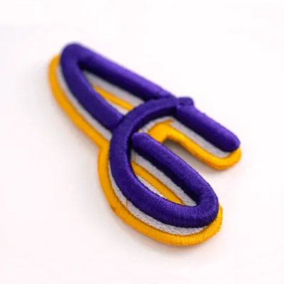 Il soffio dell'abbigliamento 3D del bracciale rattoppa la protezione rivestente di ferro del Velcro per le borse